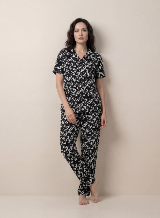 ميش طقم بيجاما من بنطال وقميص قطن بطبعة زهور - Image 2